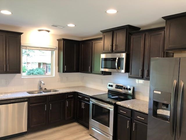 252 Spark Street Raleigh, NC 27606 - Photo 5 of 13 Photo 5