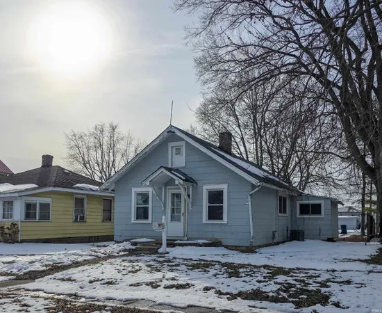 $59,900 | 2615 South 8th Street, Terre Haute, IN 47802