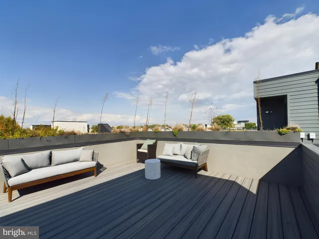 $4,250 | 1114 Shackamaxon Street, Unit 4, Philadelphia, PA 19125