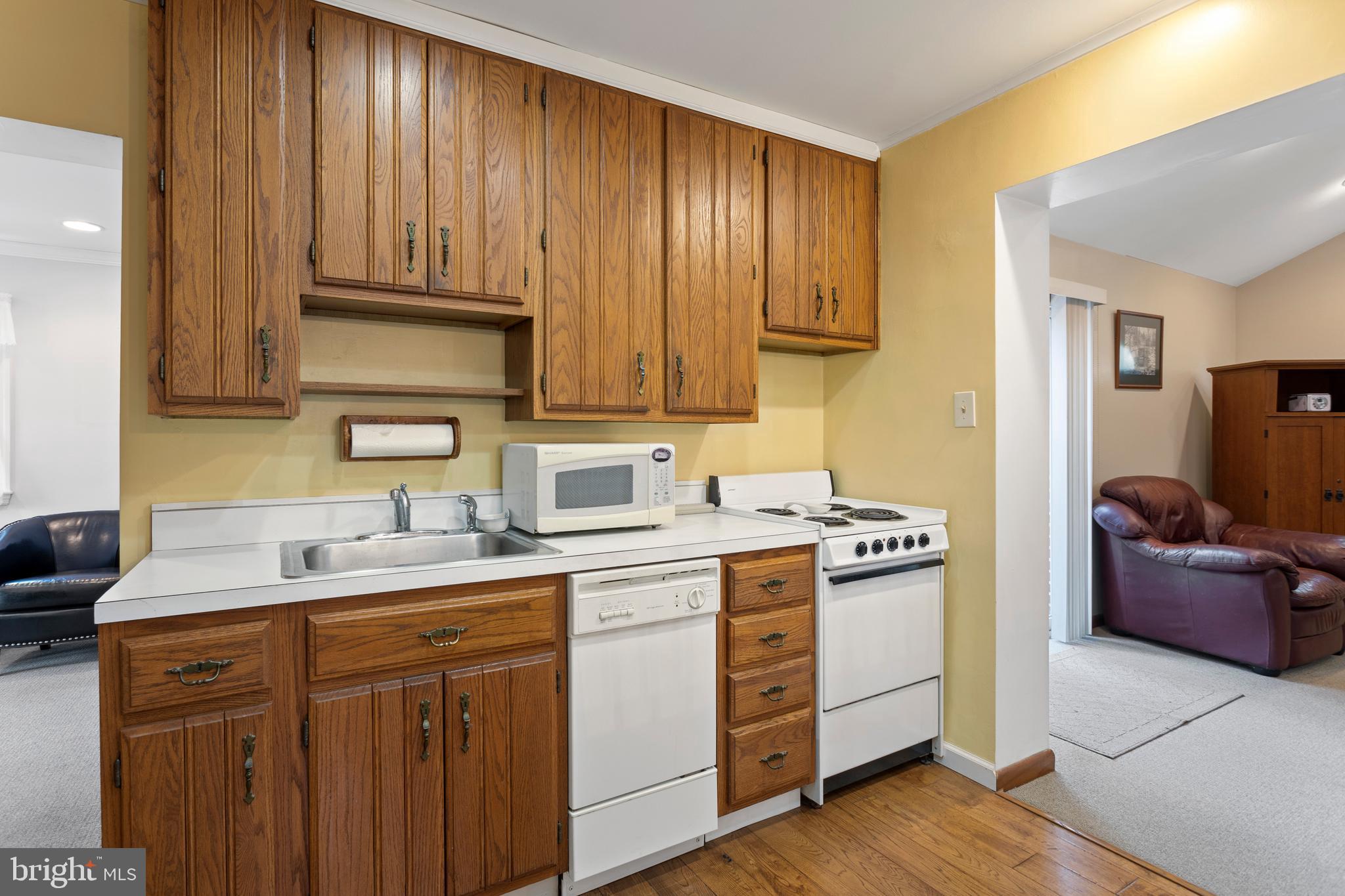 24 West Greenhill Road Broomall, PA 19008 - Photo 15 of 23 Gallery Image 15