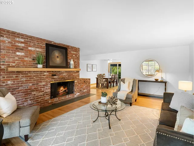 $860,000 | 1760 Kilkenny Drive, Lake Oswego, OR 97034