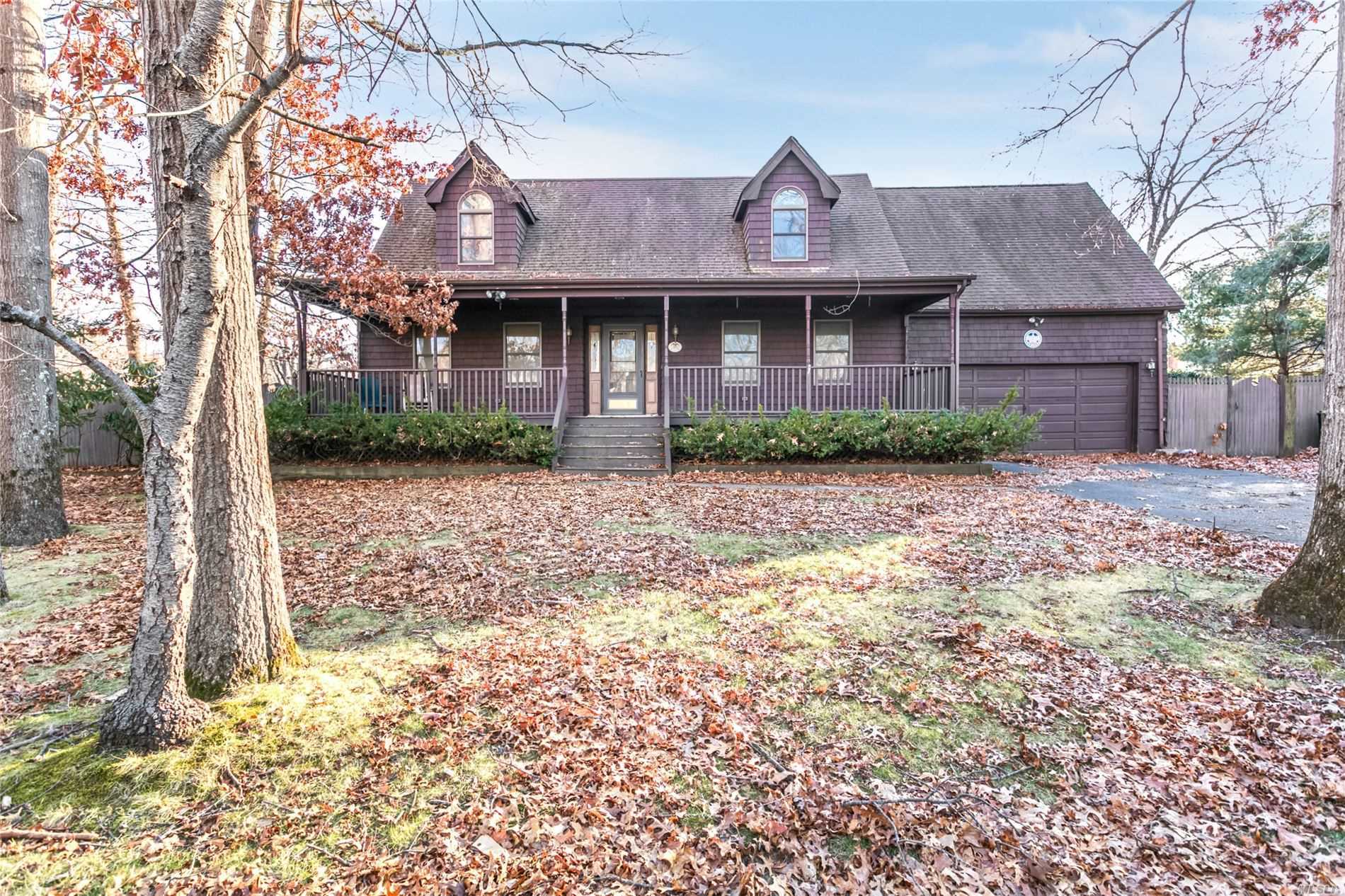 10 Northview Trail Ridge, NY 11961 - Photo 1 of 1 Gallery Image 1