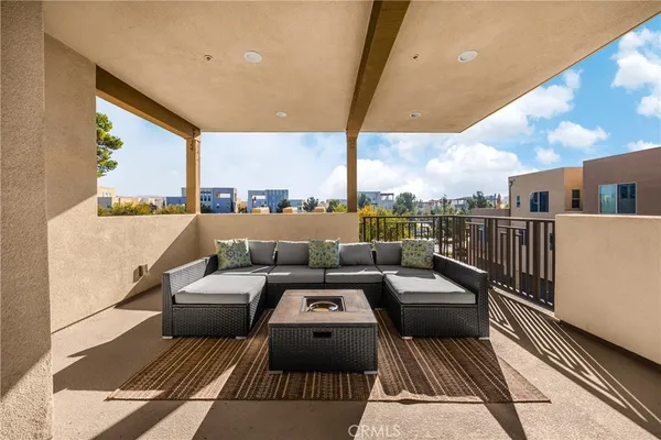 $4,999 | 269 Magnet, Irvine, CA 92618