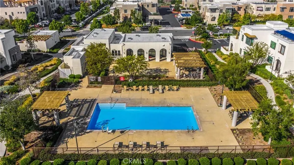 $4,999 | 269 Magnet, Irvine, CA 92618