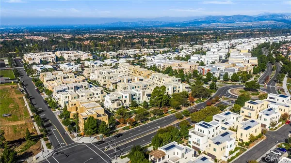 $4,999 | 269 Magnet, Irvine, CA 92618