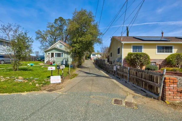 $368,000 | 436 Bright Avenue, Jackson, CA 95642