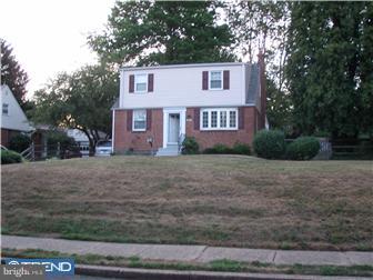 624 Topsfield Road Hatboro, PA 19040 - Photo 1 of 11 Exterior Front