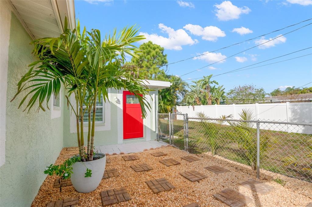 4149 Darlington Road Holiday, FL 34691 - Photo 20 of 34 a view of a backyard