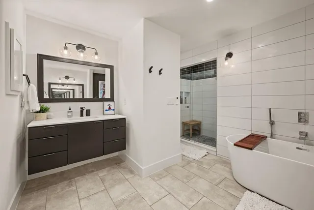 $2,250,000 | 313 Fall Creek Drive, Richardson, TX 75080