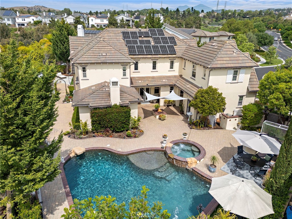 5 Cambridge Road Ladera Ranch, CA 92694 - Photo 2 of 56