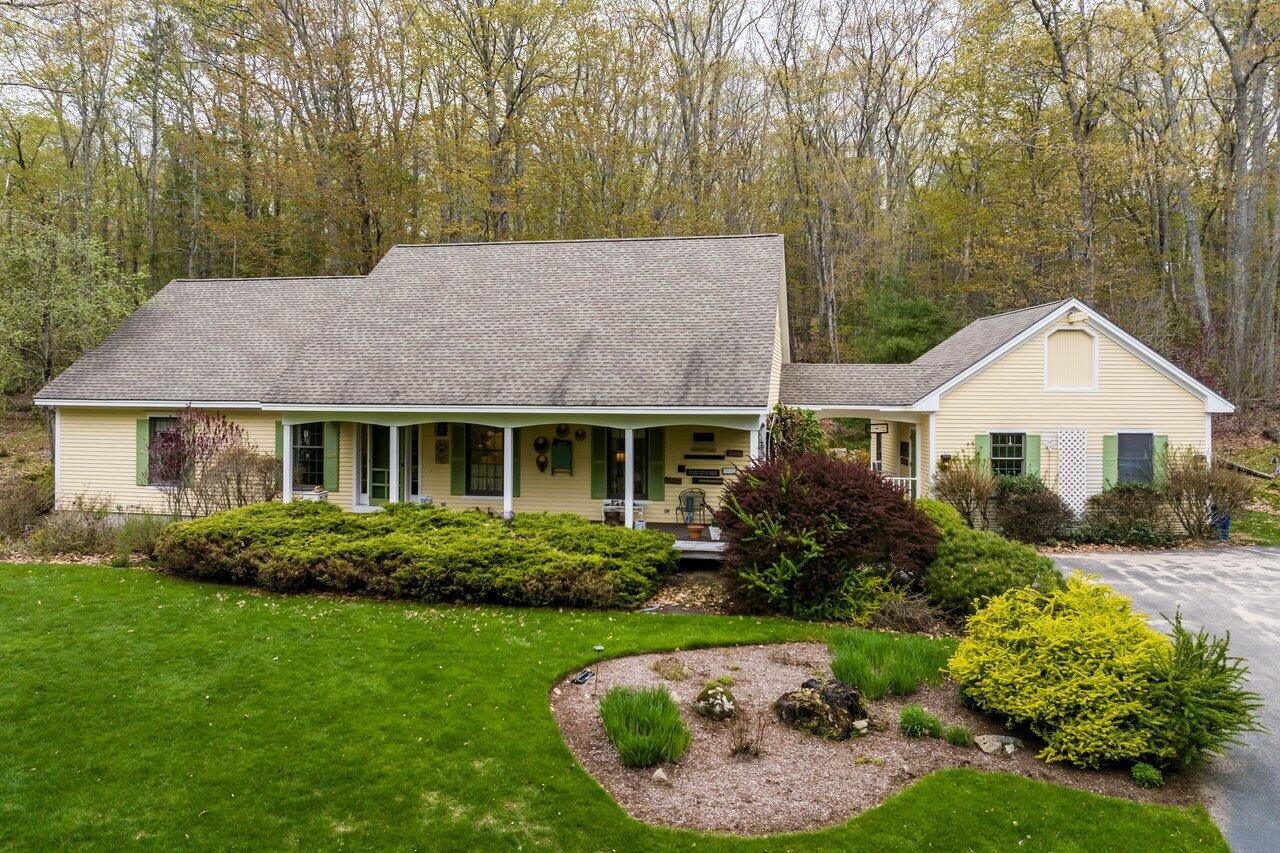 86 Josiah Norton Road York, ME 03902 - Photo 1 of 27 1