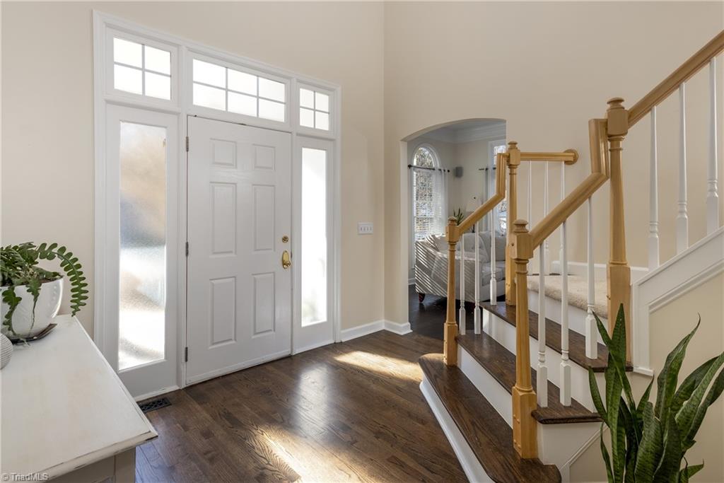 6304 High View Road Greensboro, NC 27410 - Photo 5 of 40 Gallery Image 5