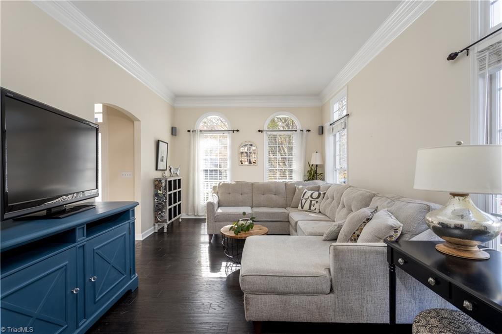 6304 High View Road Greensboro, NC 27410 - Photo 7 of 40 Gallery Image 7