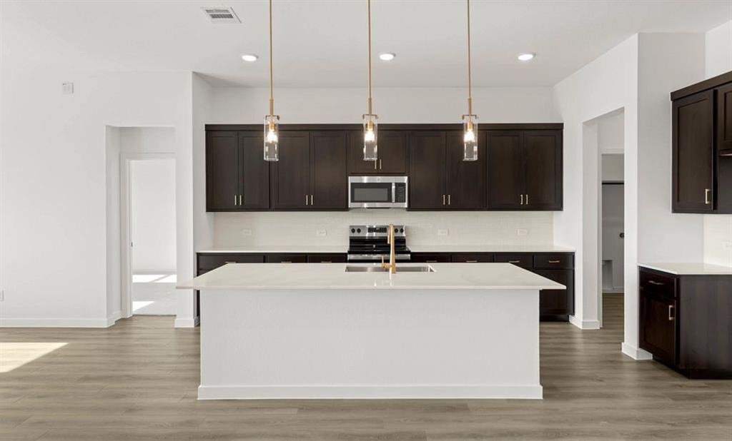 904 Colgate Circle Princeton, TX 75407 - Photo 6 of 15 Kitchen Representative Photo