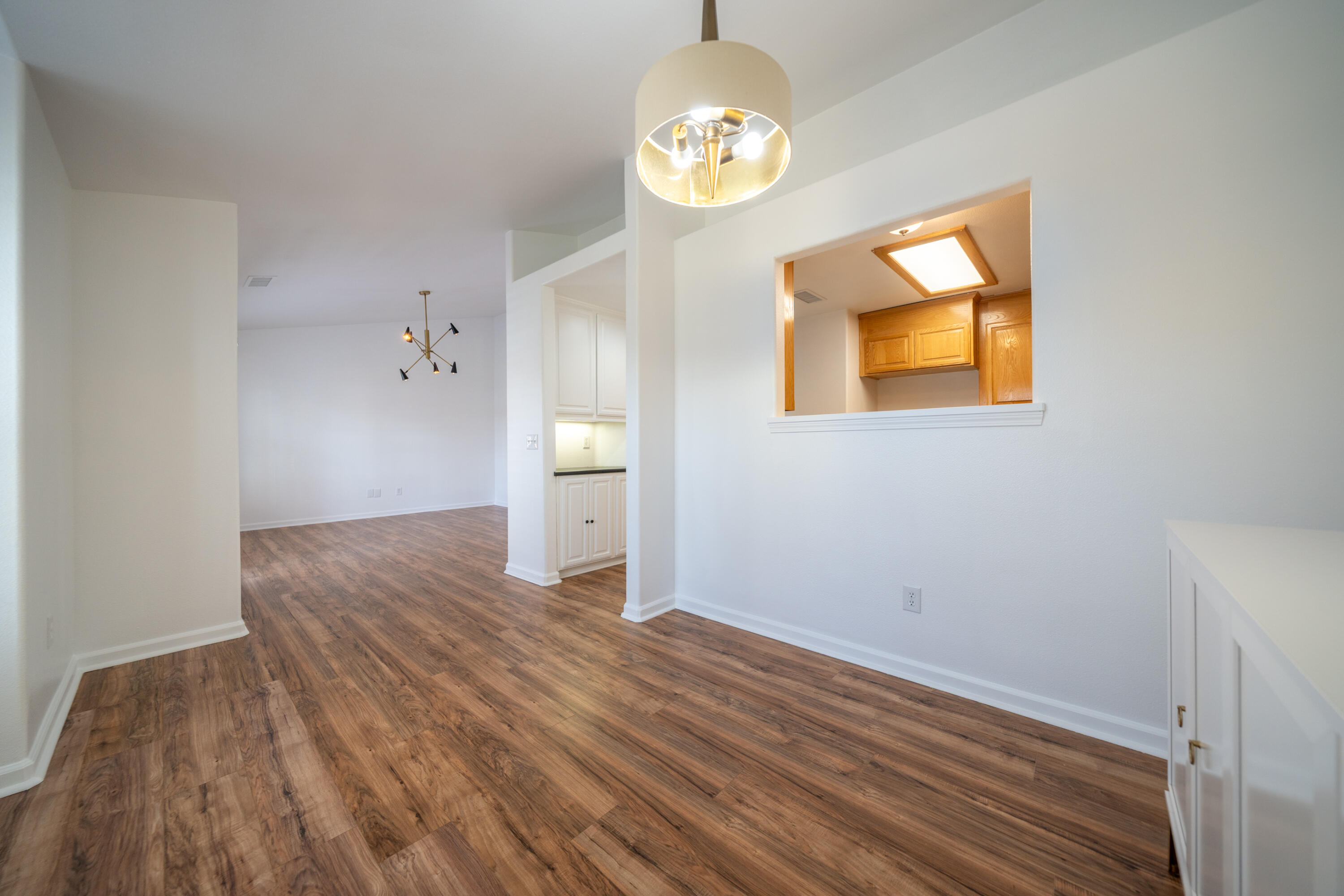 6038 Mid Drive Trail Redding, CA 96003 - Photo 5 of 20 Dining Room