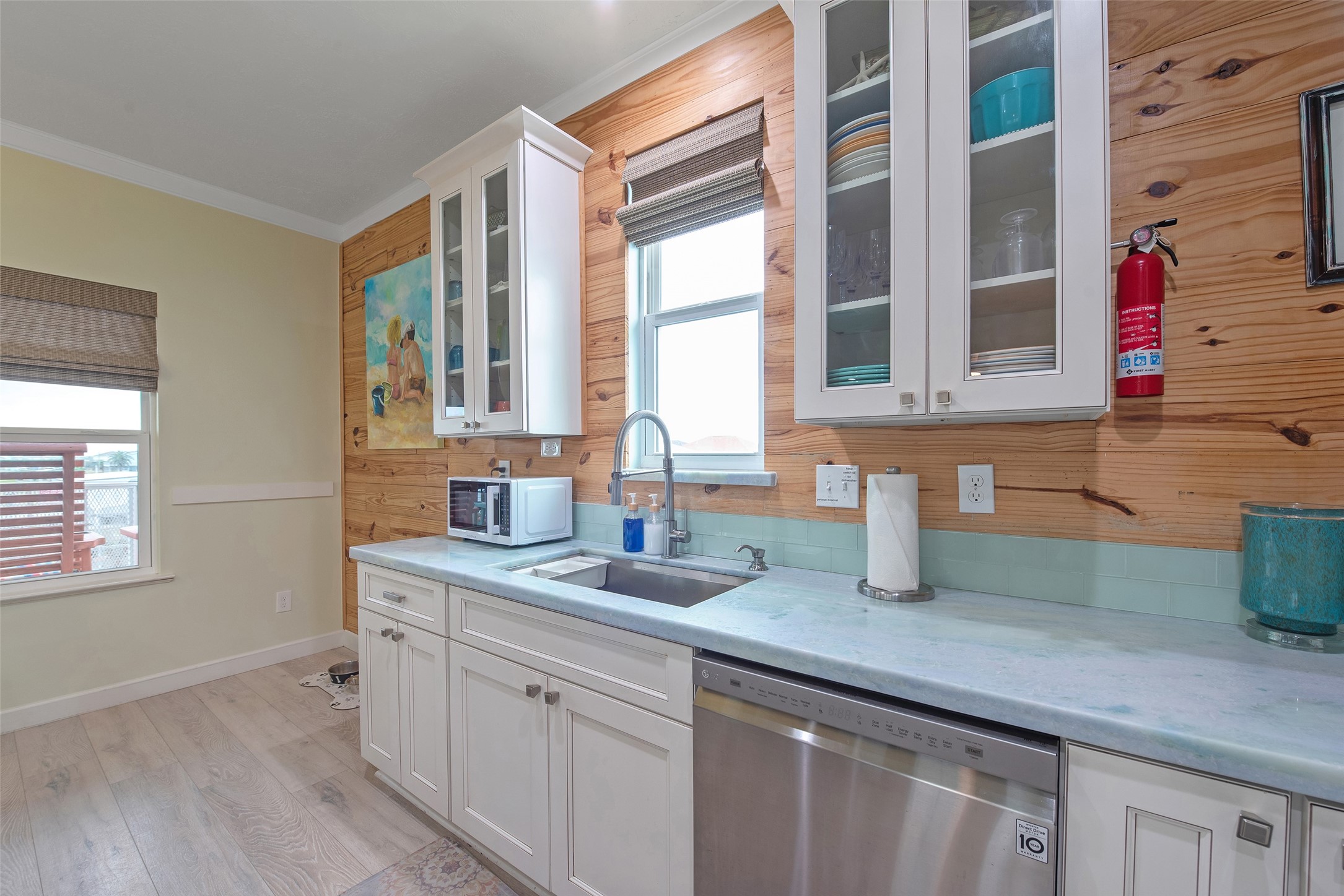 858 South East Road Crystal Beach, TX 77650 - Photo 26 of 44 a kitchen with sink and window