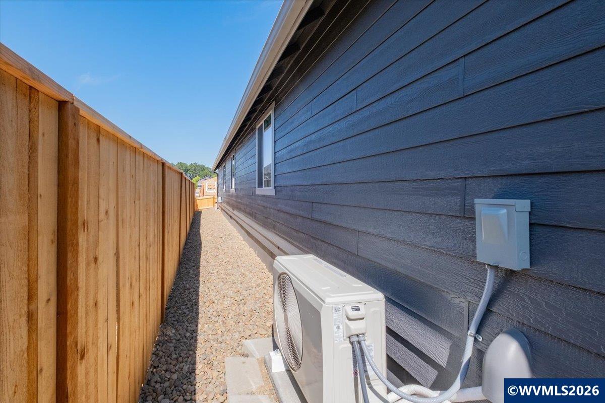 4747 Harrier Street Albany, OR 97322 - Photo 40 of 42