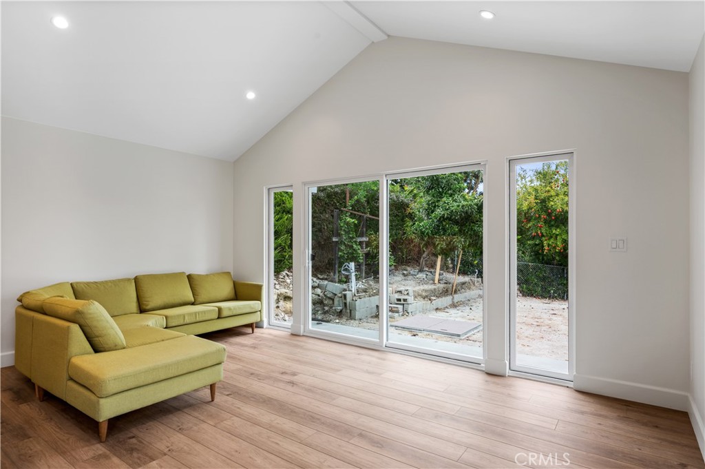 60 Ranchview Road, Unit 1/2 Rolling Hills Estates, CA 90274 - Photo 8 of 20