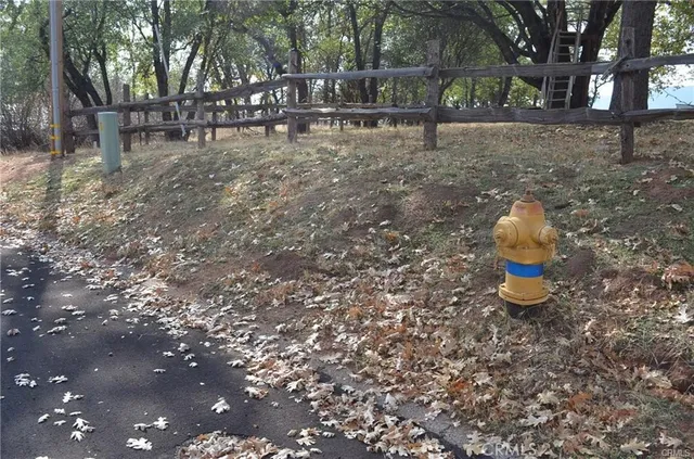 a close up of a street sign