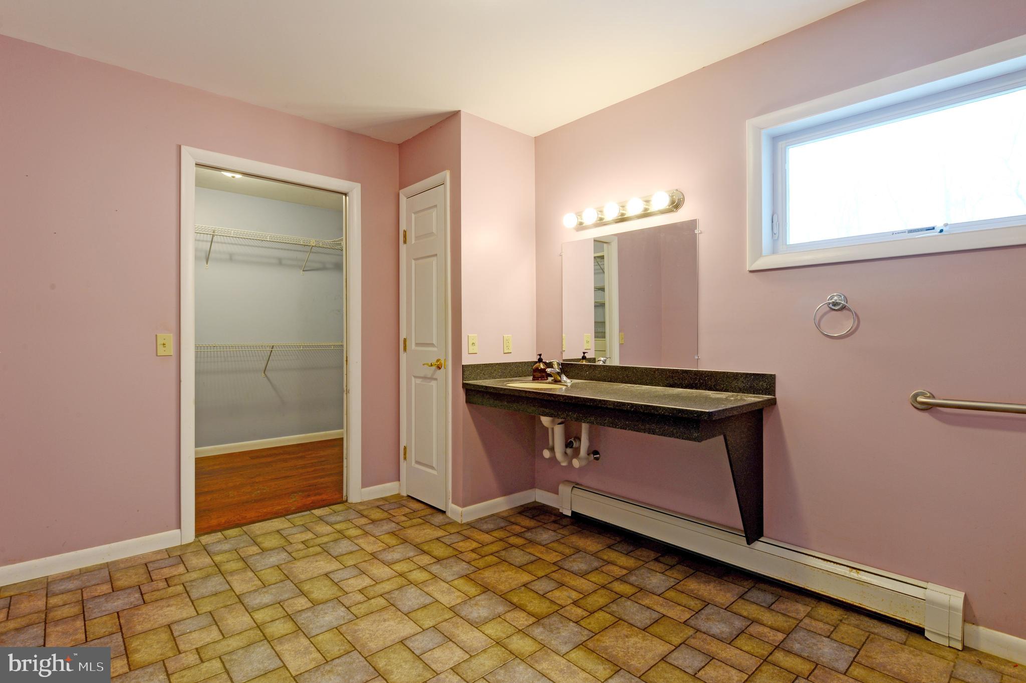 7001 Red Top Road Harrisburg, PA 17111 - Photo 12 of 31 Gallery Image 12
