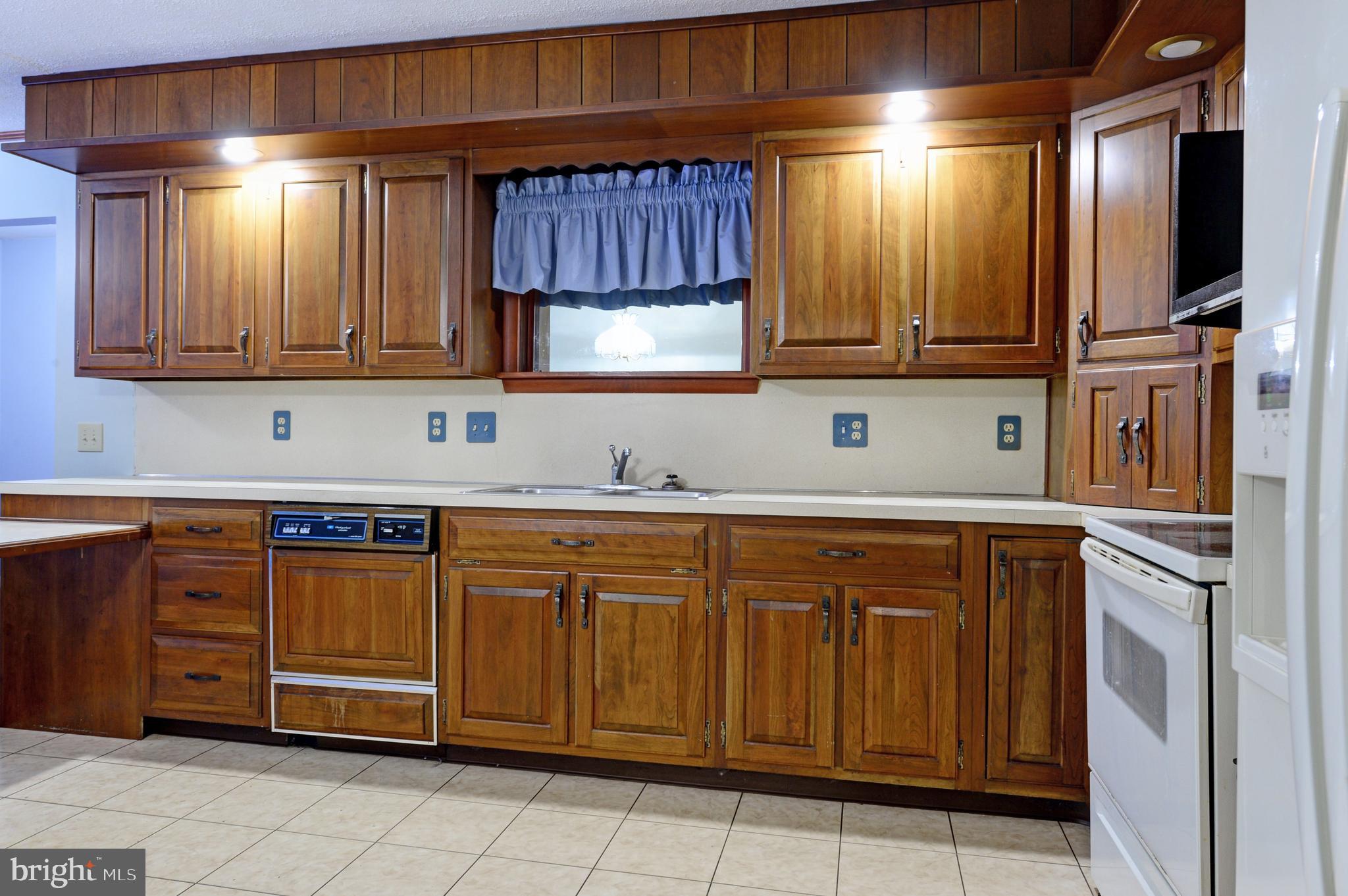 7001 Red Top Road Harrisburg, PA 17111 - Photo 4 of 31 Gallery Image 4