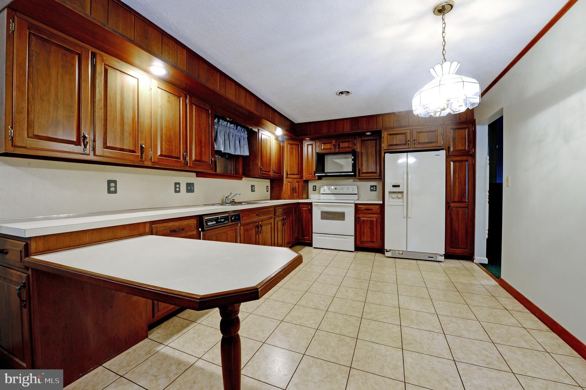 7001 Red Top Road Harrisburg, PA 17111 - Photo 5 of 31 Gallery Image 5