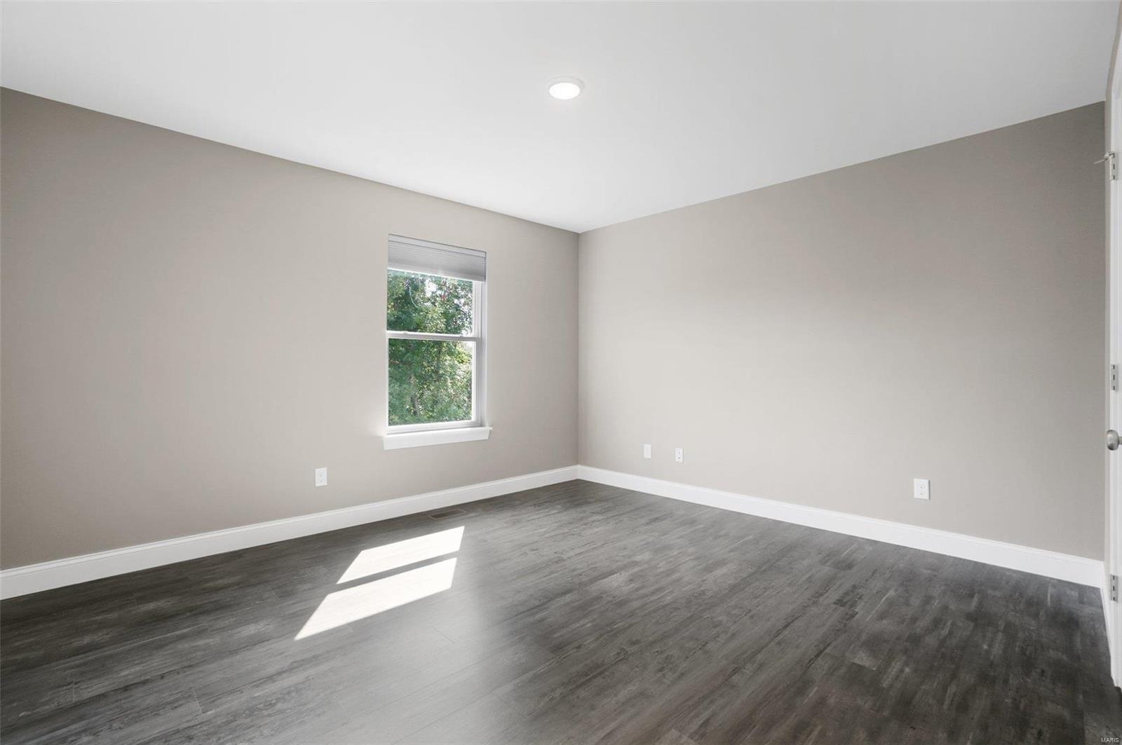 5363 Lakepath Way Eureka, MO 63025 - Photo 15 of 33