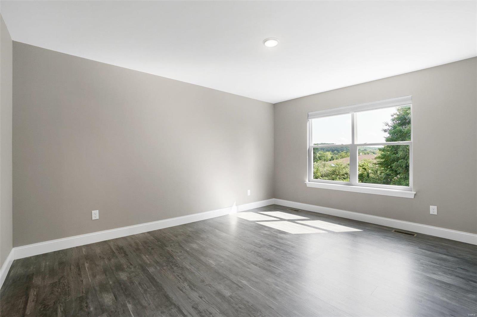 5363 Lakepath Way Eureka, MO 63025 - Photo 10 of 33