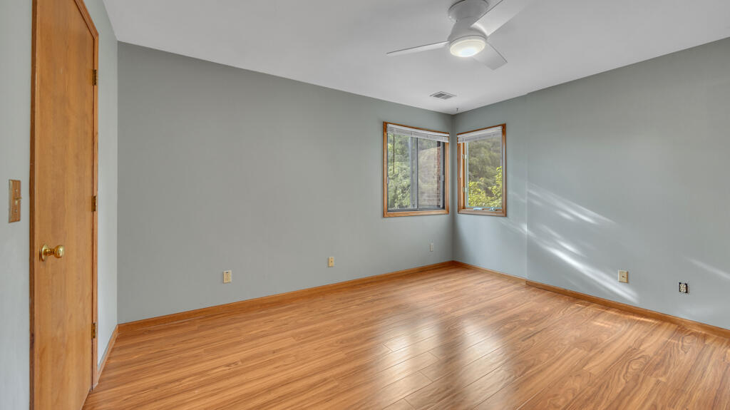 112 East Freistadt Road, Unit B Thiensville, WI 53092 - Photo 15 of 31 Primary Bedroom