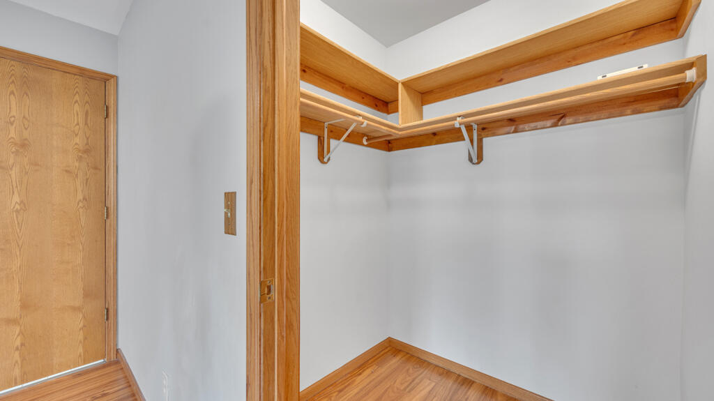 112 East Freistadt Road, Unit B Thiensville, WI 53092 - Photo 17 of 31 Primary Walk-In Closet