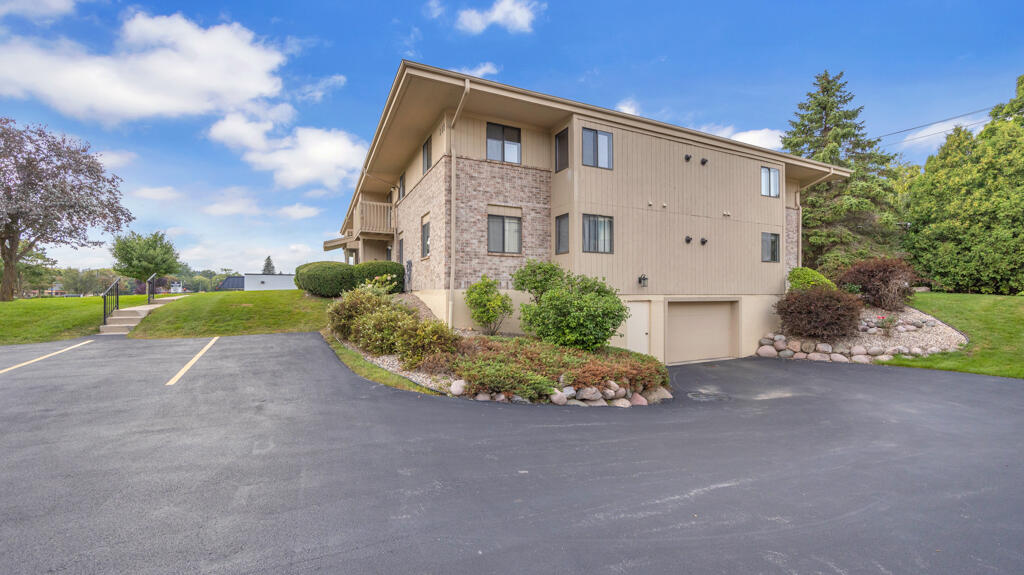 112 East Freistadt Road, Unit B Thiensville, WI 53092 - Photo 25 of 31 Underground Garage Entrance