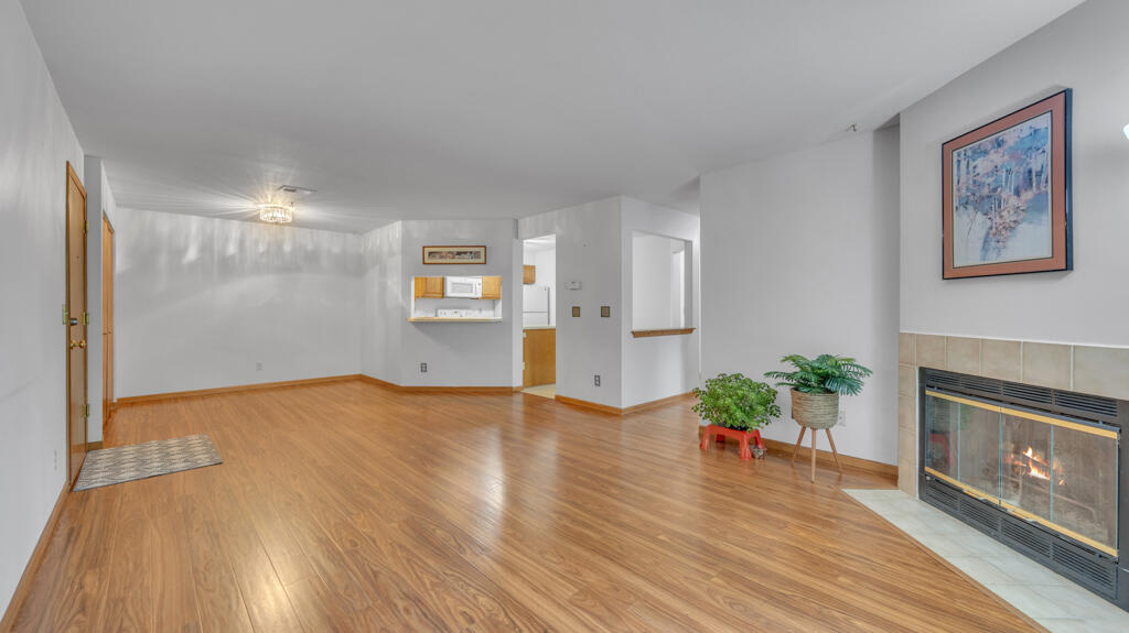 112 East Freistadt Road, Unit B Thiensville, WI 53092 - Photo 3 of 31 Living Room