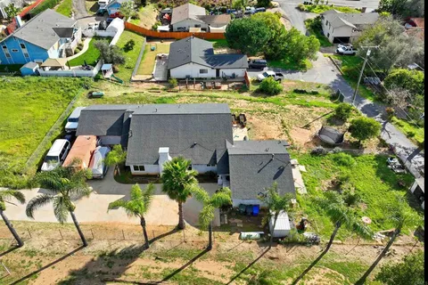 $875,000 | 1423-25 Vía Lima, Fallbrook, CA 92028