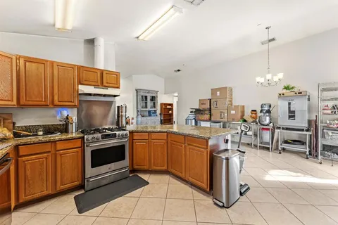 $875,000 | 1423-25 Vía Lima, Fallbrook, CA 92028