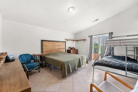 $875,000 | 1423-25 Vía Lima, Fallbrook, CA 92028