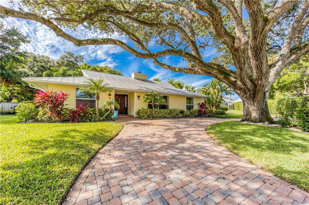 4 Michael Road Sewall's Point, FL 34996 - Photo 1 of 28 Gallery Image 1
