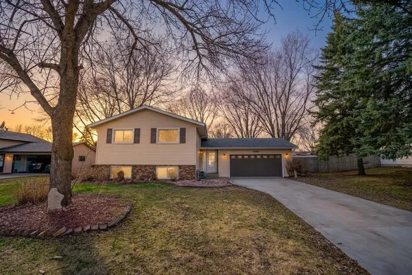 $344,000 | 1400 17th Street Southwest, Willmar, MN 56201