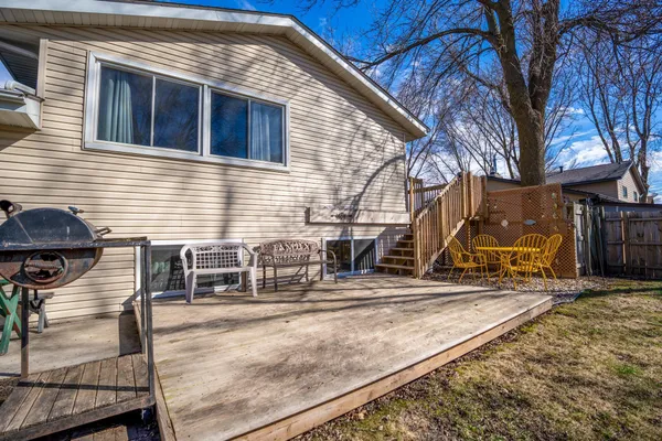 $344,000 | 1400 17th Street Southwest, Willmar, MN 56201