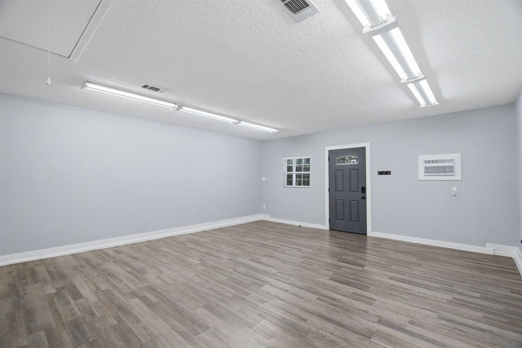 2074 Briarcliff Road Lewisville, TX 75067 - Photo 21 of 40 Bonus Room, Heated and cooled Converted garage easily converted back to garage,