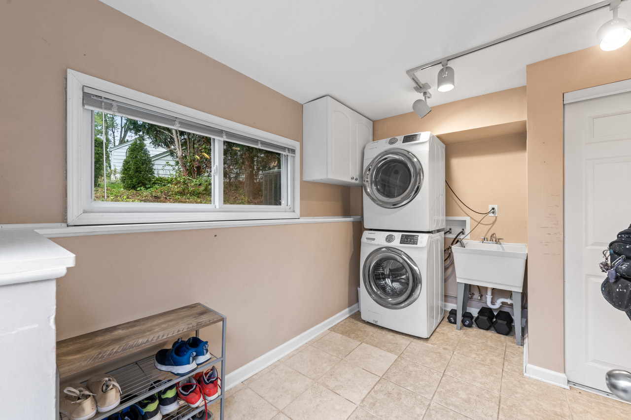 103 South Seebert Street Cary, IL 60013 - Photo 19 of 32