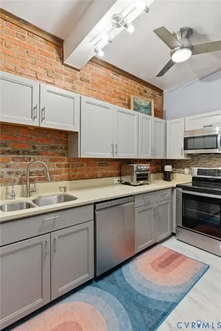 $285,000 | 503 South Davis Avenue, Unit U4, Richmond, VA 23220