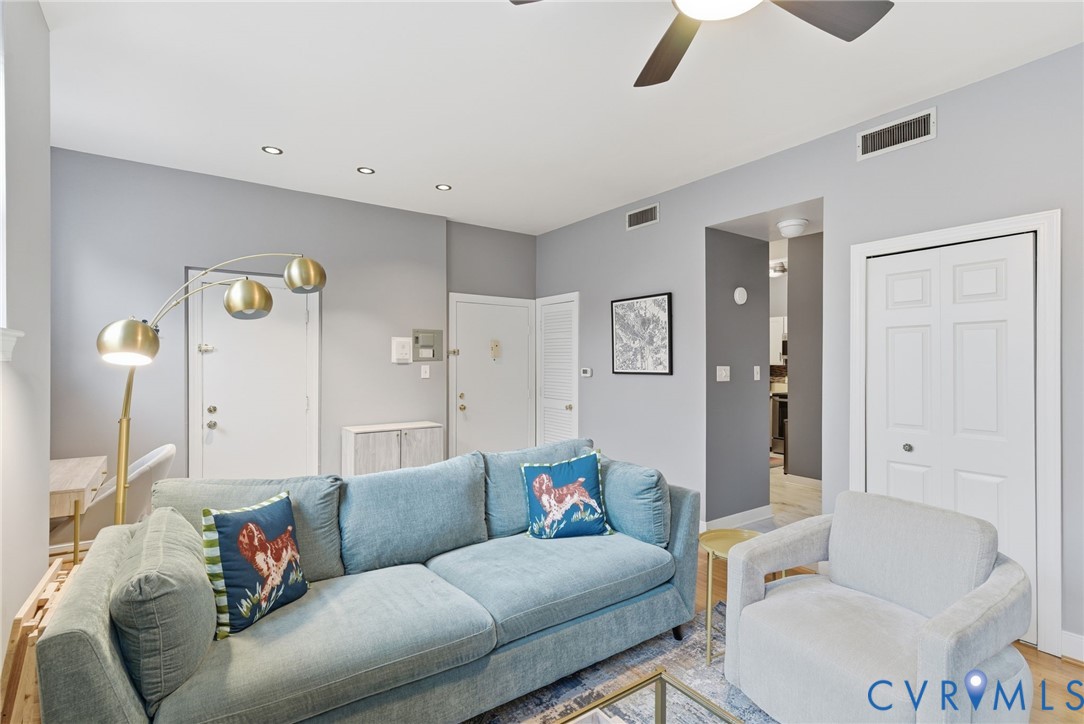 503 South Davis Avenue, Unit U4 Richmond, VA 23220 - Photo 4 of 29