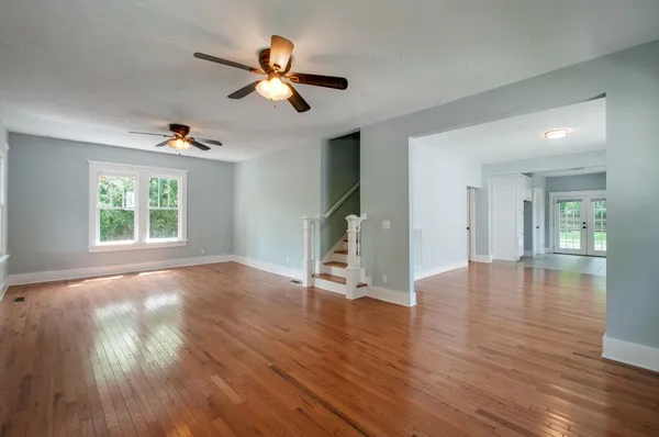 $3,795 | 1306 Douglas Avenue, Nashville, TN 37206