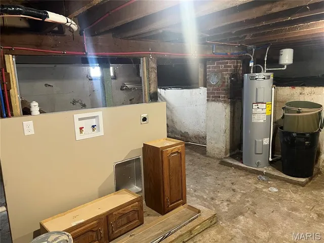 $126,900 | 348 West 2nd Street, Lebanon, MO 65536