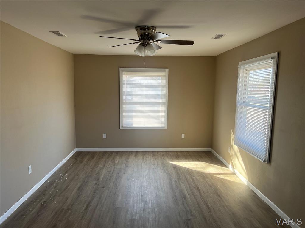 348 West 2nd Street Lebanon, MO 65536 - Photo 3 of 19