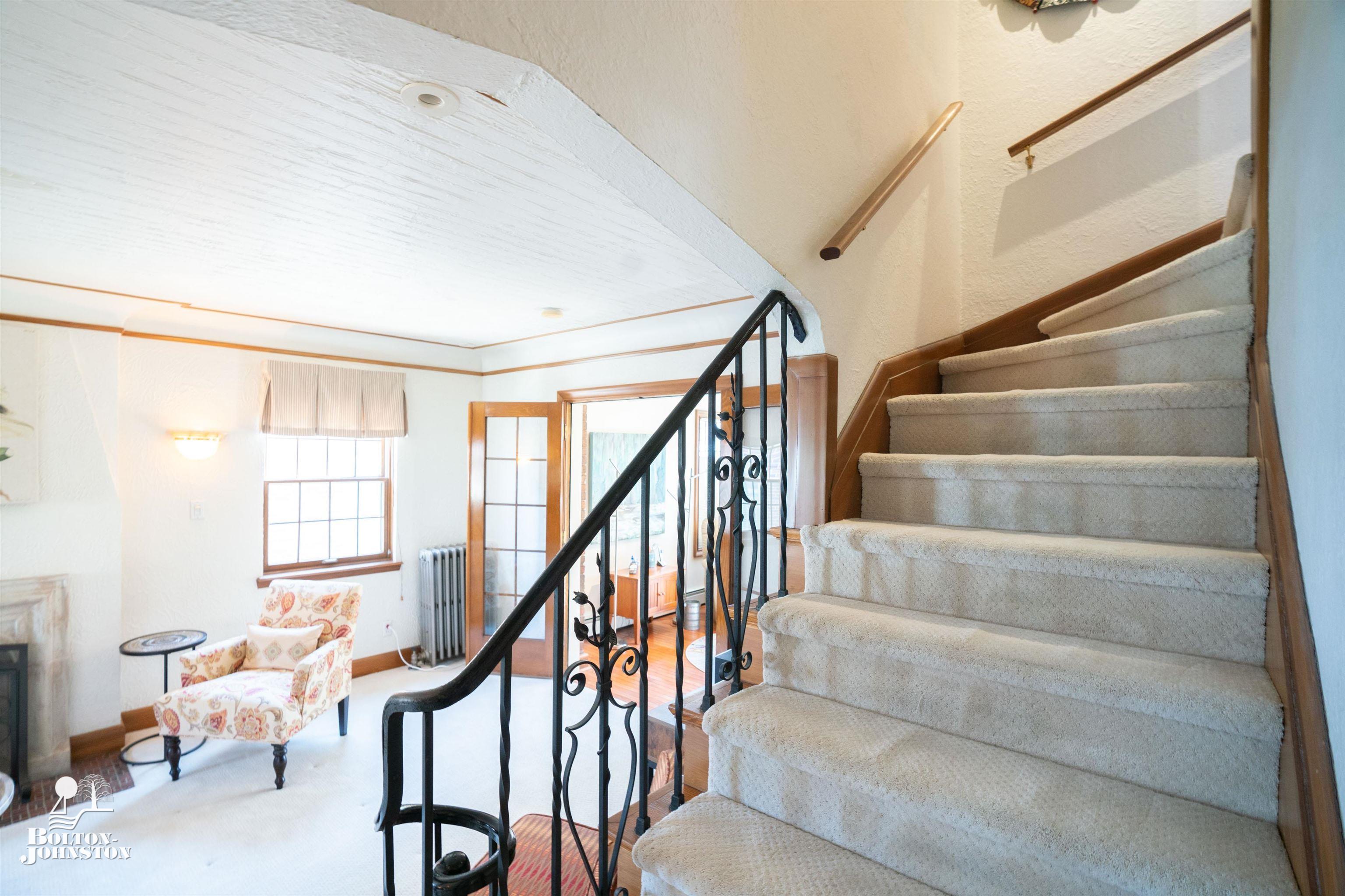 259 McMillan Road Grosse Pointe, MI 48236 - Photo 17 of 39 50105625-16.JPG