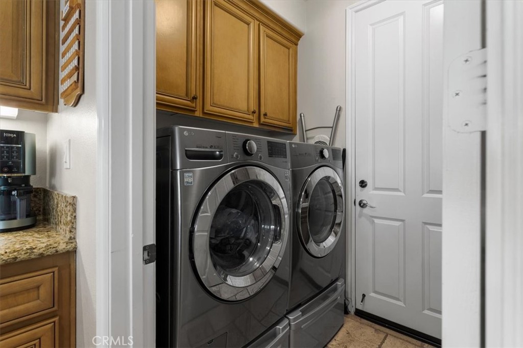 3308 Crosspointe Court Simi Valley, CA 93065 - Photo 25 of 62