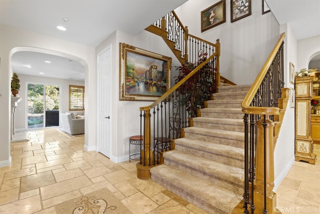 3308 Crosspointe Court Simi Valley, CA 93065 - Photo 6 of 62