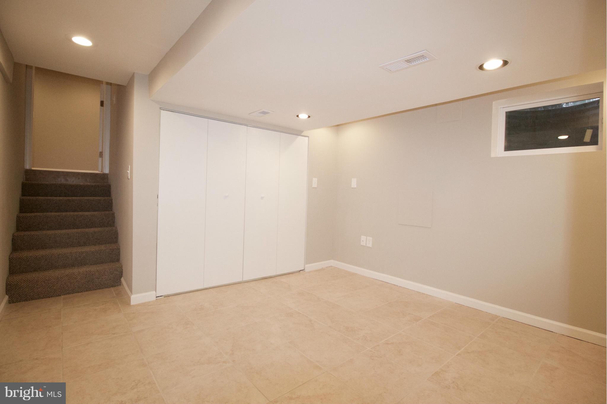 4110 Buckingham Road Pikesville, MD 21207 - Photo 22 of 30 Office/Den