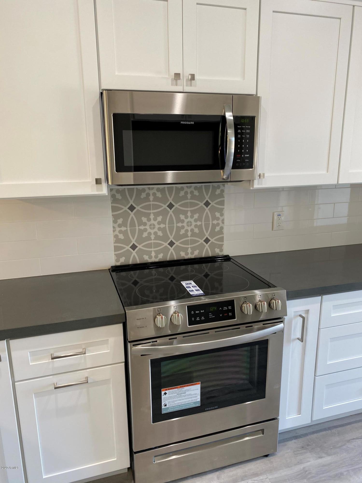 607 West Harwell Rd. Phoenix, AZ 85041 - Photo 5 of 19 Bethany Kitchen Stock Photo 3
